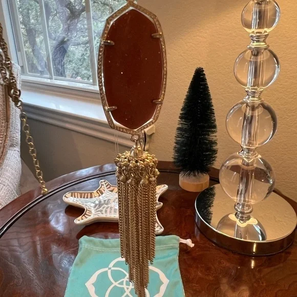 Kendra Scott Gold and Burnt Orange Rayne Pendant Necklace - Picture 14 of 14